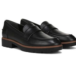 NEW Vionic Cleo Black Leather Slip-On Loafers size 9.5